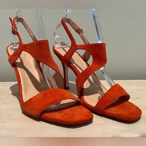 27 EDIT Orange Suede Lanie Heels Size 8.5 New Without Box